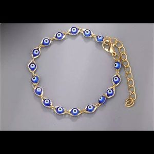 Dainty Evil Eye Bracelet